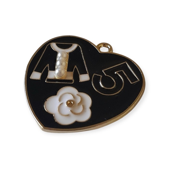 Heart-Shaped 2pc Mini Fashion Pendant Charms - Perfect for DIY - Picture 7 of 8